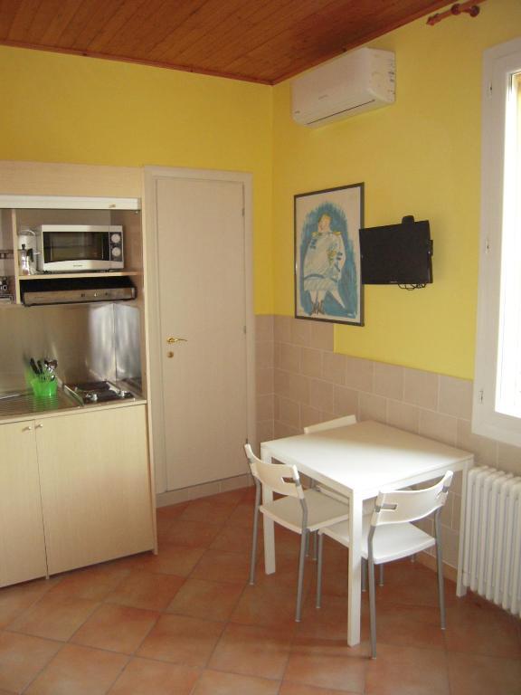 Studio Asiago Bologna Camera foto